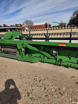 2019 John Deere 740FD Header Combine