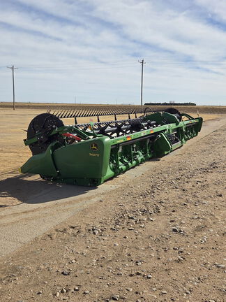 2019 John Deere 740FD Header Combine