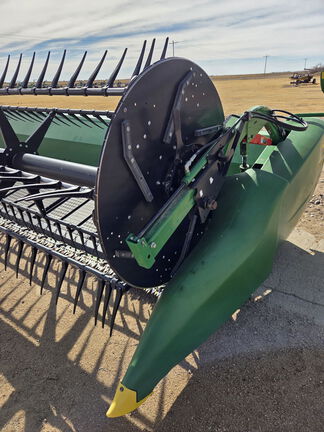 2019 John Deere 740FD Header Combine