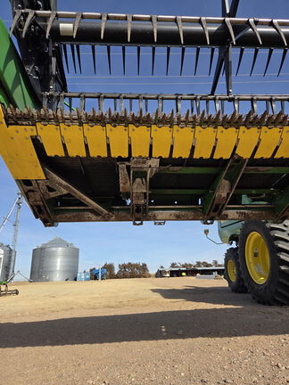 2019 John Deere 740FD Header Combine
