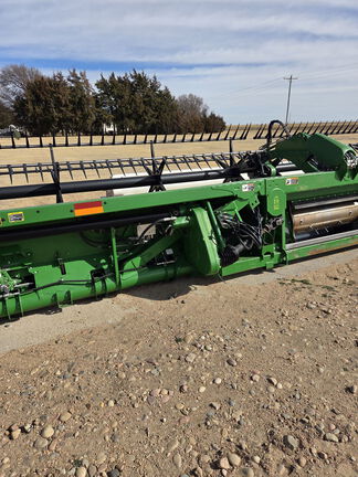 2019 John Deere 740FD Header Combine