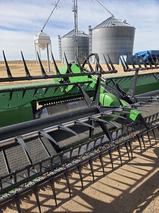2019 John Deere 740FD Header Combine