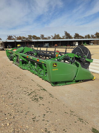 2019 John Deere 740FD Header Combine