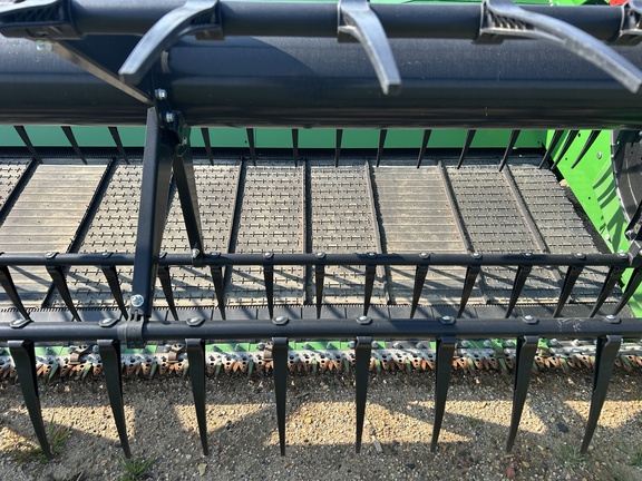 2025 John Deere RDF 45 Header Combine