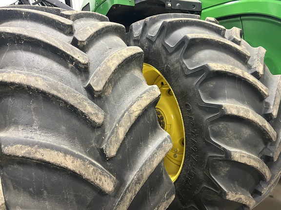 2015 John Deere 9620R Tractor 4WD