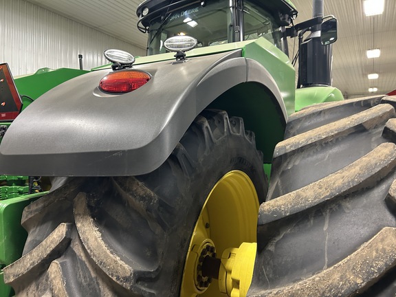 2015 John Deere 9620R Tractor 4WD