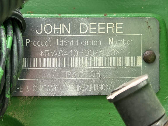 2000 John Deere 8410 Tractor