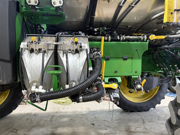 2024 John Deere 616R Sprayer/High Clearance
