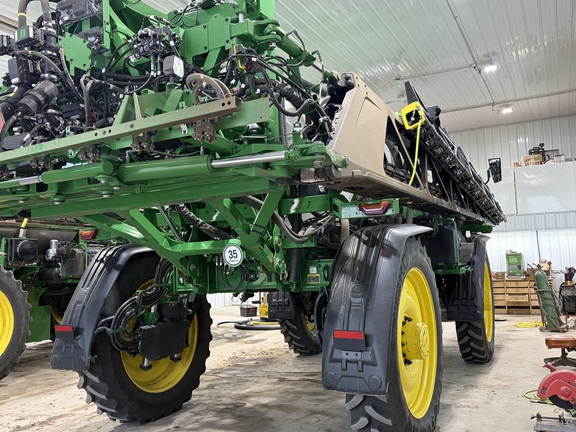 2024 John Deere 616R Sprayer/High Clearance