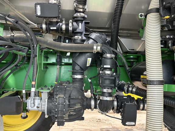 2024 John Deere 616R Sprayer/High Clearance