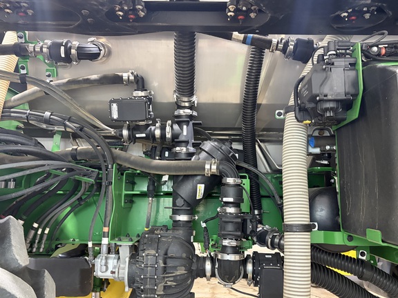 2024 John Deere 616R Sprayer/High Clearance