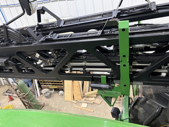2024 John Deere 616R Sprayer/High Clearance