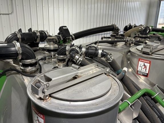 2024 John Deere 616R Sprayer/High Clearance