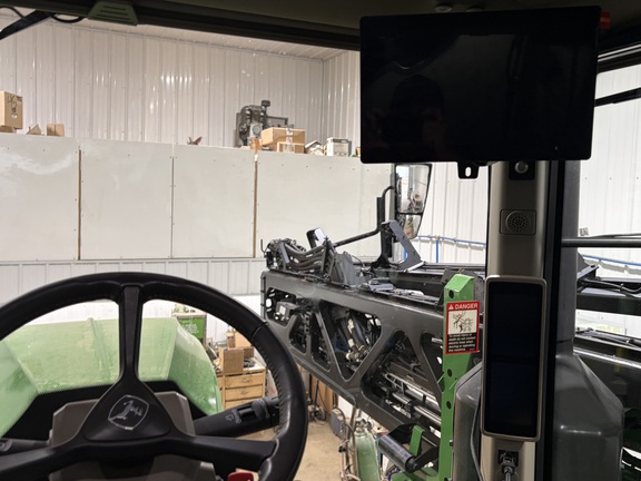 2024 John Deere 616R Sprayer/High Clearance