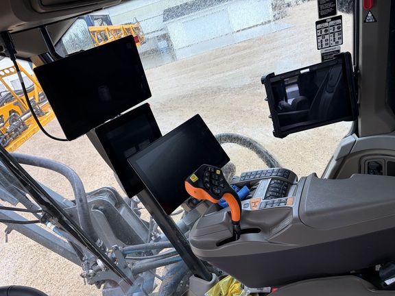 2025 Hagie STS16 Sprayer/High Clearance