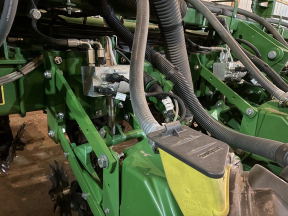 2019 John Deere 1775NT Planter