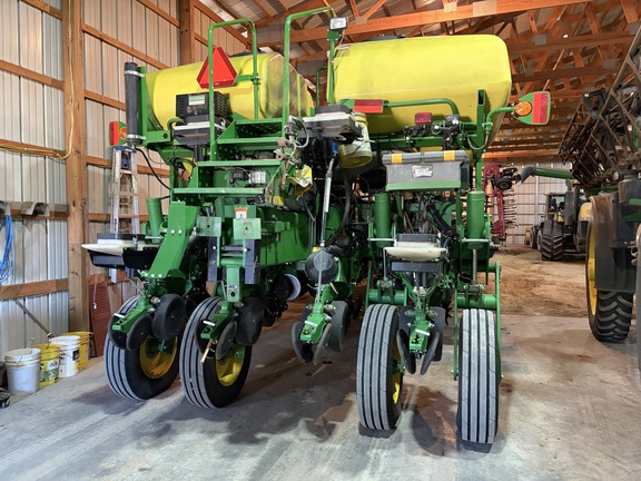 2019 John Deere 1775NT Planter