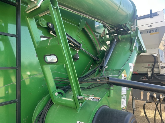2013 Brent 1196 Grain Cart