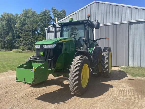 2011 John Deere 7230R Tractor