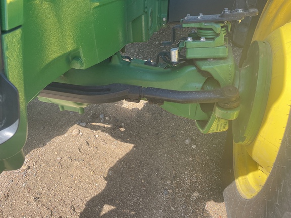 2011 John Deere 7230R Tractor