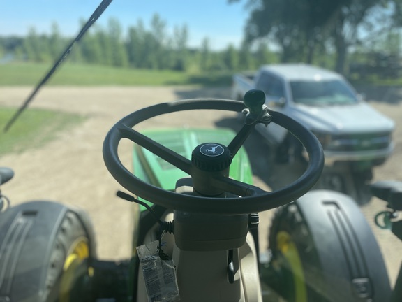 2011 John Deere 7230R Tractor