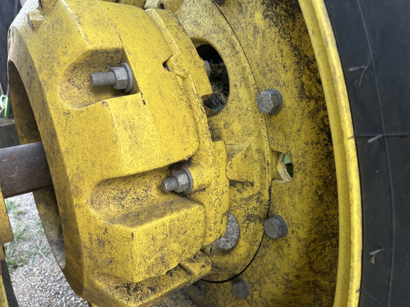 2020 John Deere 6175R Tractor
