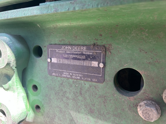 2020 John Deere 6175R Tractor