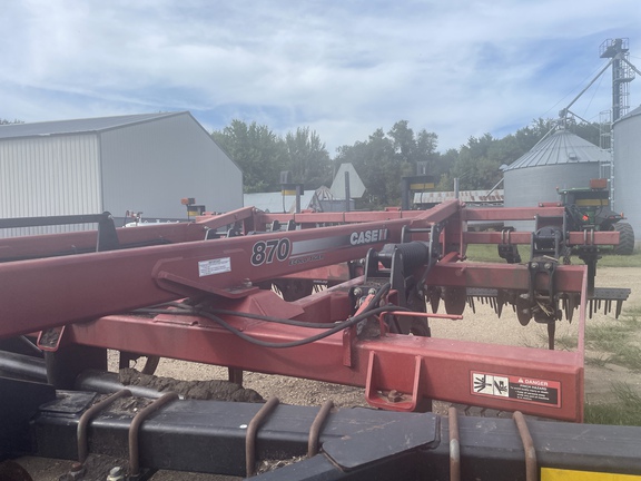 2012 Case IH 870 Disk Ripper