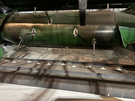 2023 John Deere HD40F Header Combine