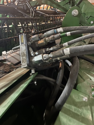 2023 John Deere HD40F Header Combine