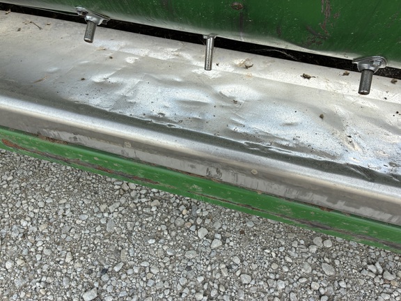2023 John Deere HD40F Header Combine