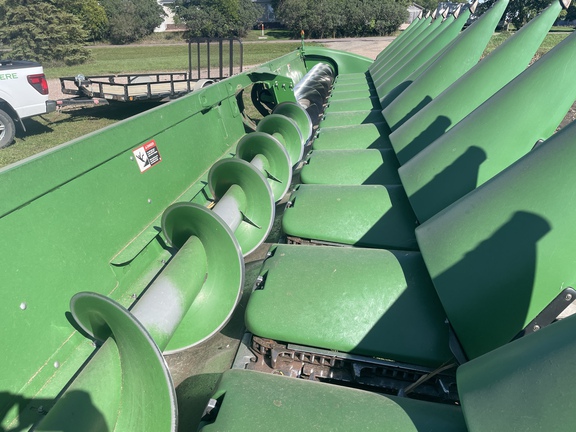 2018 John Deere 712C Header Corn Head