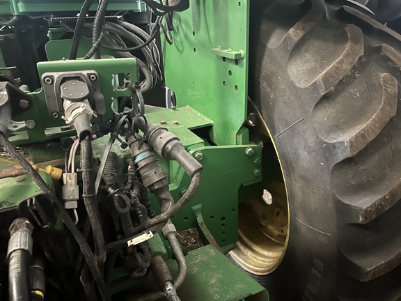 2010 John Deere 9330 Tractor 4WD