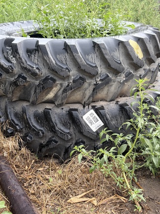 2010 John Deere 9330 Tractor 4WD