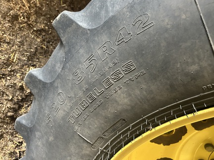2010 John Deere 9330 Tractor 4WD