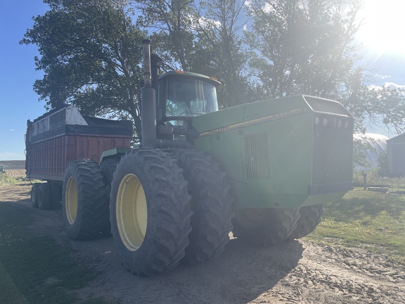 1996 John Deere 8770 Tractor 4WD