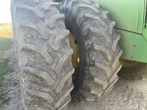 1996 John Deere 8770 Tractor 4WD