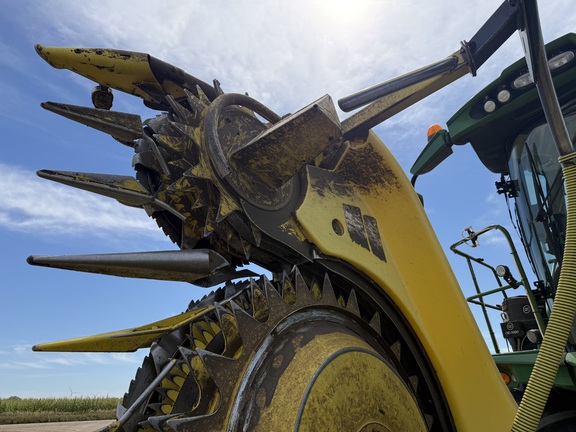 2018 John Deere 770 Header Forage