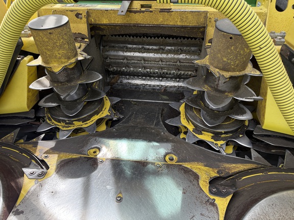 2018 John Deere 770 Header Forage