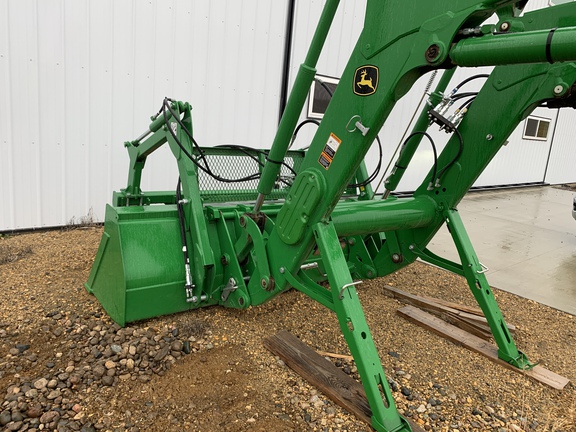 2023 John Deere 8R 280 Tractor