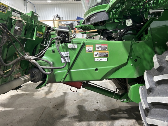 2025 John Deere S7 800 Combine