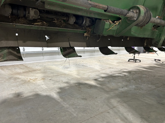 2022 John Deere C12R Header Corn Head