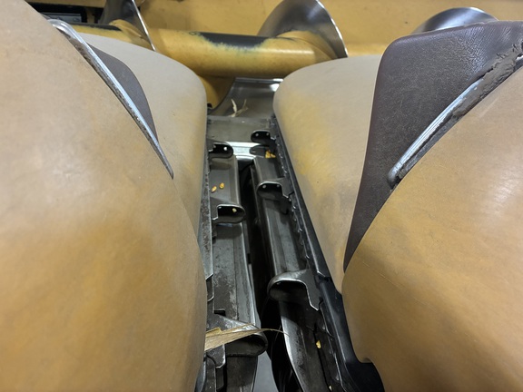 2016 CLAAS 8-30C Header Corn Head