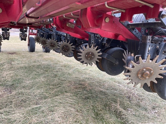 2010 Case IH 1250 16R30 Planter