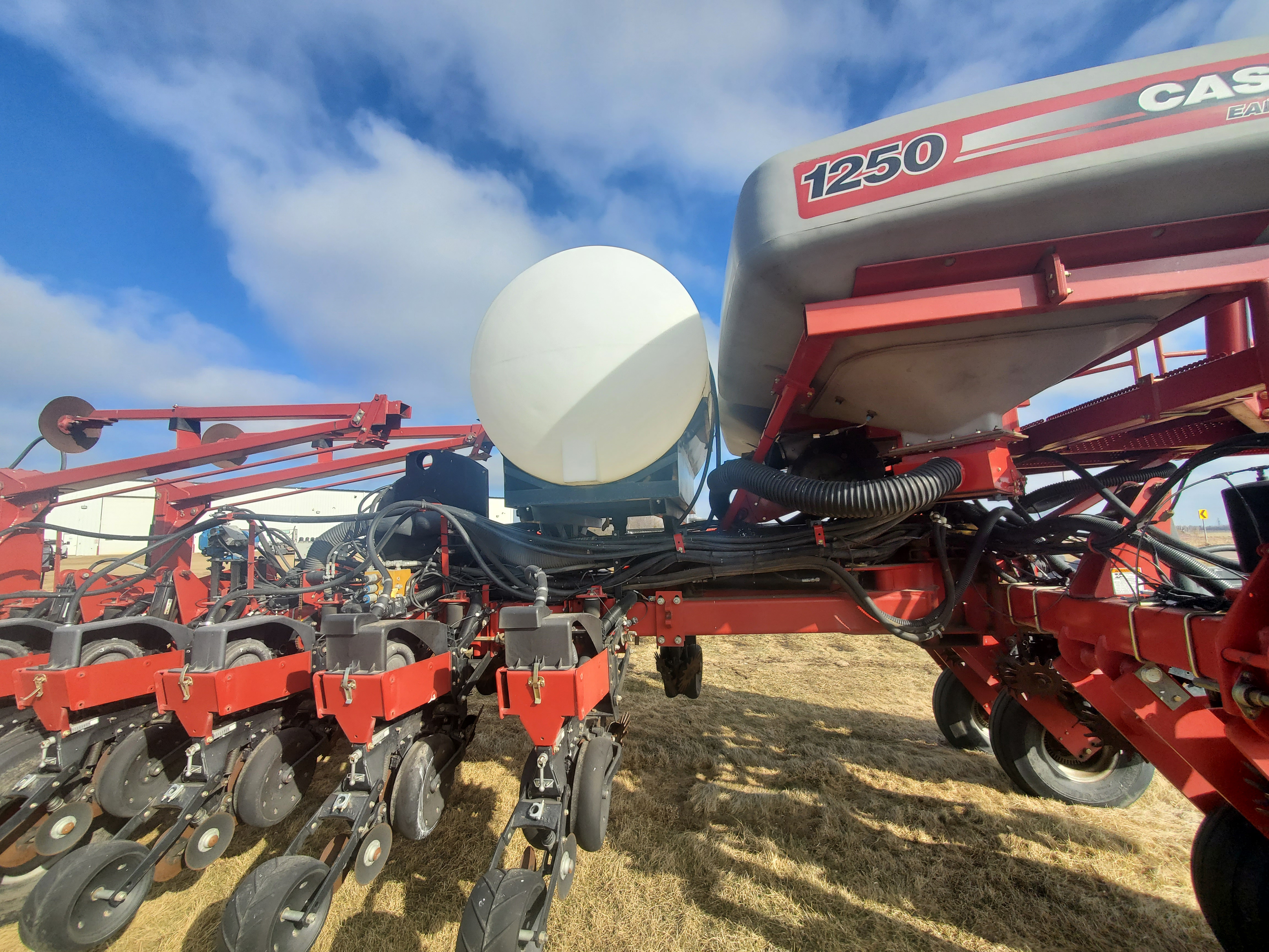 2010 Case IH 1250 16R30 Planter