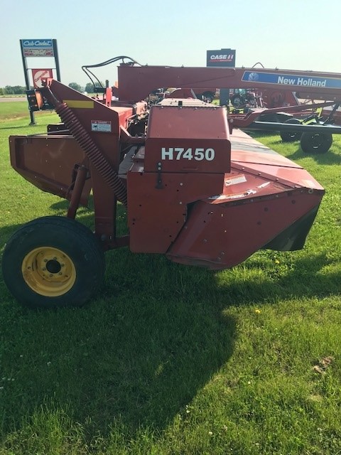 2012 New Holland H7450 Mower Conditioner/Disc