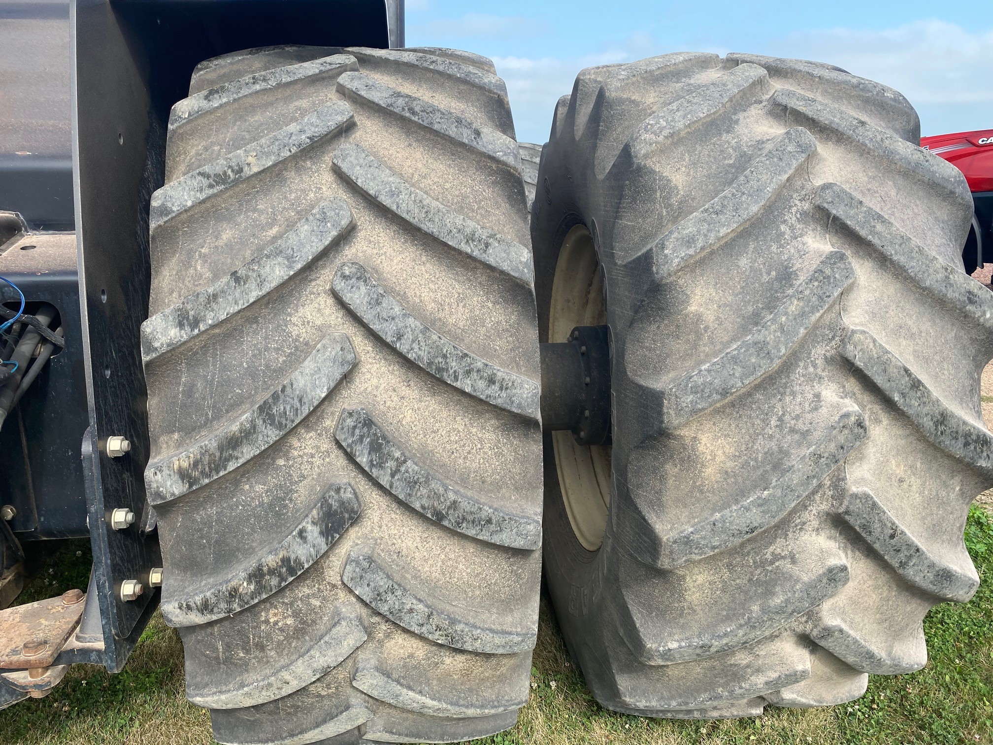 2002 New Holland TJ375 Tractor 4WD