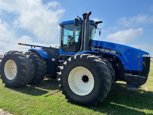 2002 New Holland TJ375 Tractor 4WD