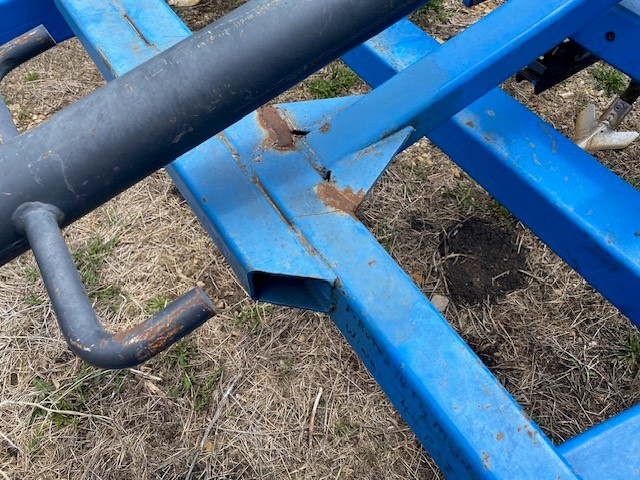 1998 DMI TIGER MATE II--48.5 w/3 Bar Harrow Field Cultivator