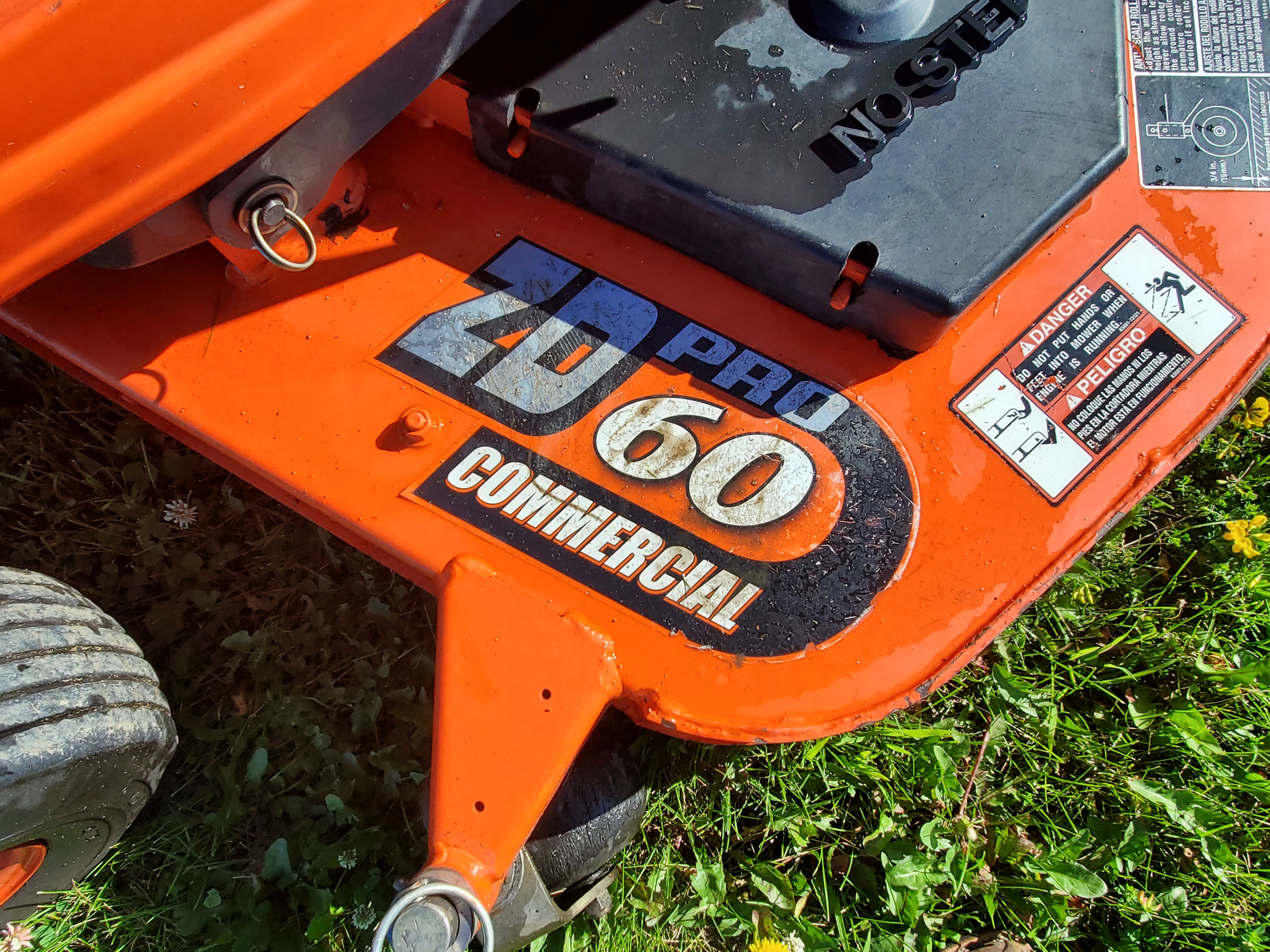 2008 Kubota ZD326S Mower/Zero Turn